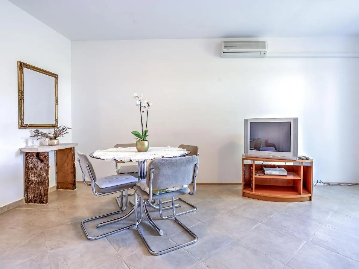 Apartment File-6 By Interhome  Zambratija (Istria)